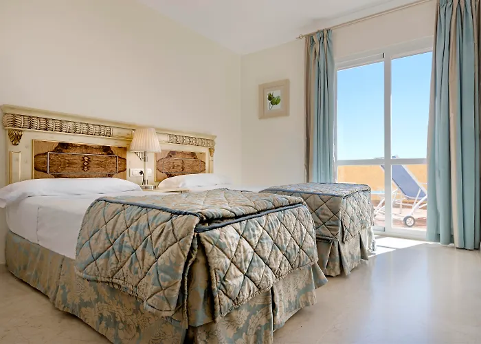 Checkin Colina Del Paraiso فندق