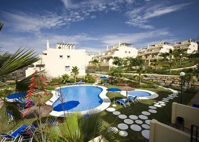 Checkin Colina Del Paraiso * إِستيبونا